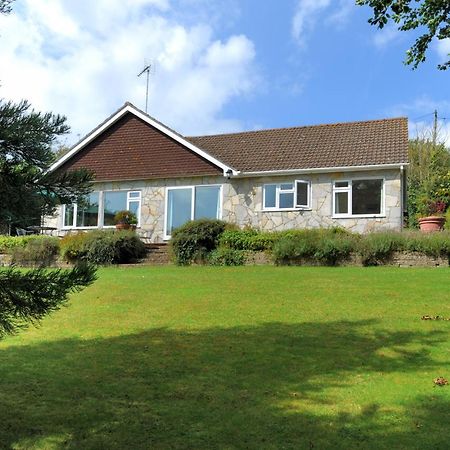 Strathaven Villa Uplyme ภายนอก รูปภาพ
